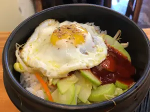 朝乡居朝鲜族参鸡汤·包饭·冷水鱼(长白山店)