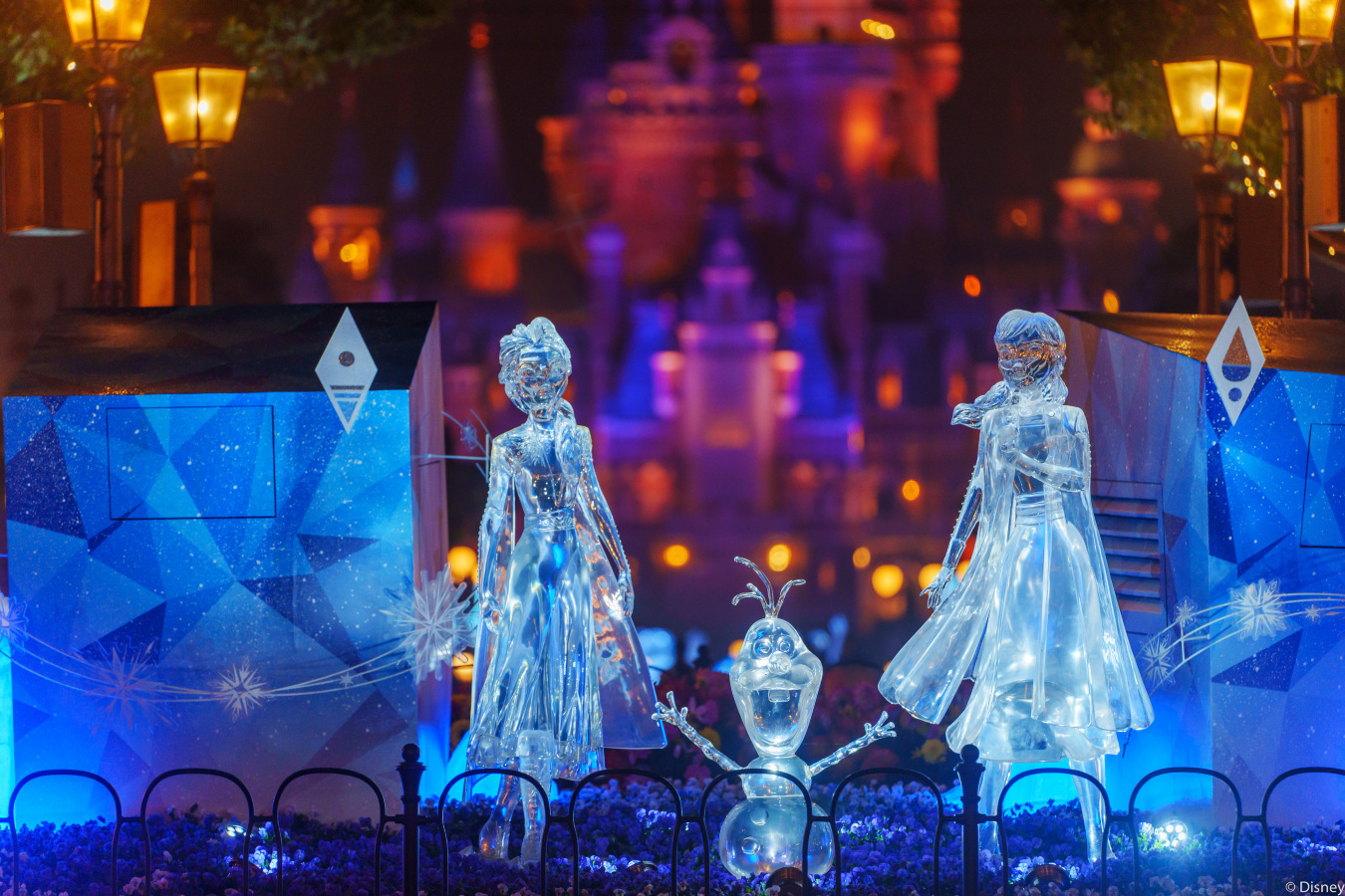 上海迪士尼度假區1日門票 + 遊樂設施快速通行證（尊享卡）