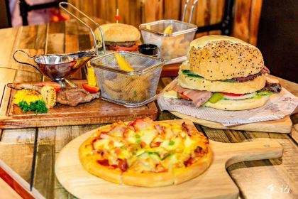 华侨城奇妙镇•啤酒嘉年华