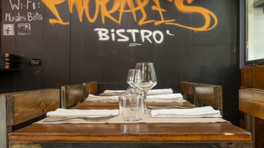 Murales Bistro'
