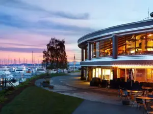 Top 16 Restaurants for Views & Experiences in Seattle
