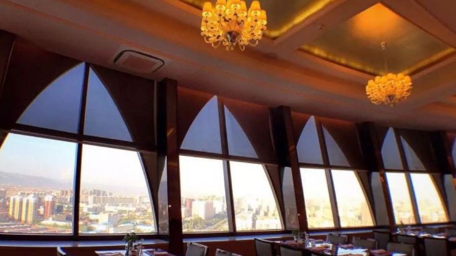 呼和浩特巨华国际大酒店·天穹旋转餐厅