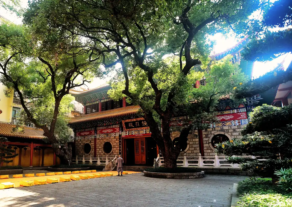 Các khách sạn gần Youmin Temple