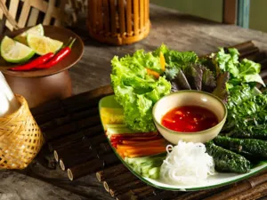 MẸT Vietnamese restaurant & Vegetarian Food 3