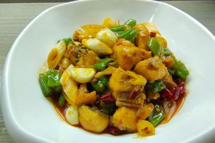 陈妈餐馆·宜昌肥鱼地方本土菜馆