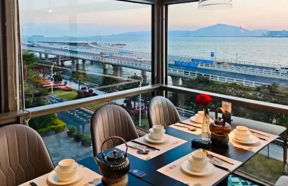 迦蘭·泰式料理|海景餐廳（世茂雙子塔店）
