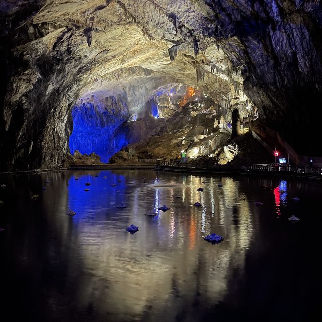 Guizhou - Zhijin Cave