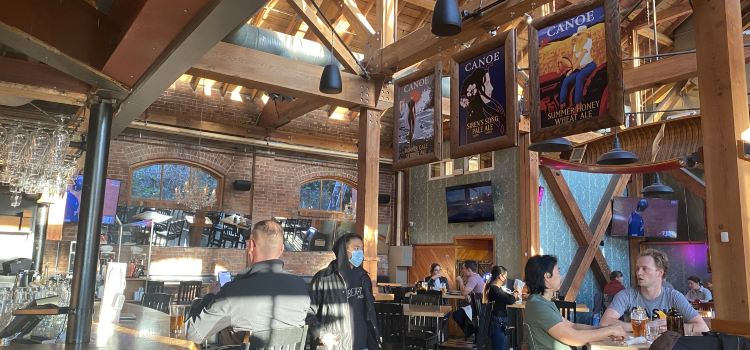 Canoe Brewpub