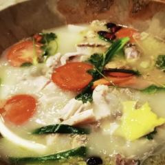 假日海湾石锅鱼 铜锅鱼 User Photo