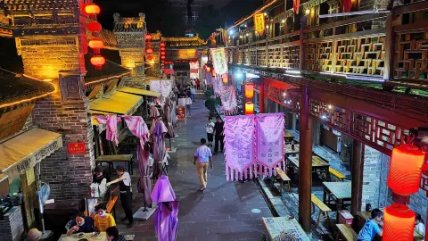 韩城古城美食街 in Weinan
