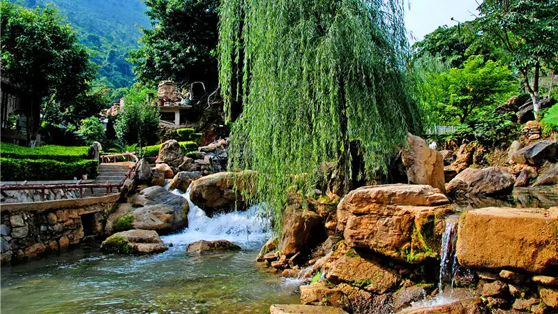 5_Yasadi Waterfall and Hot Spring