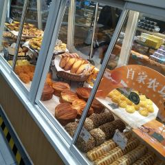 Qianji West Bakery (lvchengguangchang) User Photo