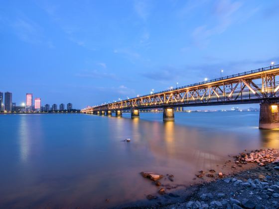 Qiantang River Bridge