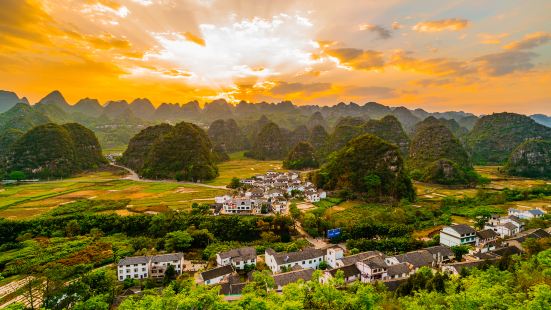 萬峰林風景區-納灰布依寨