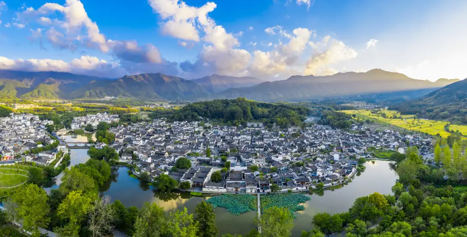 2_Hongcun Village