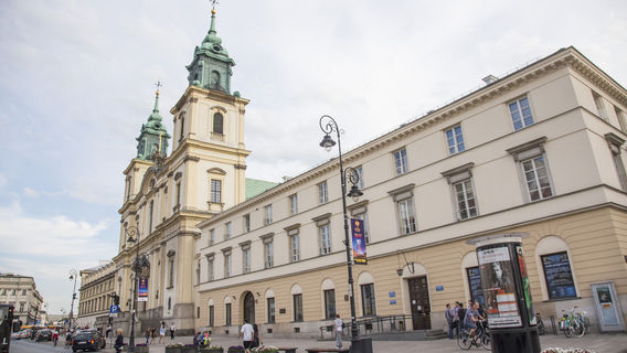 Vác-xa-va