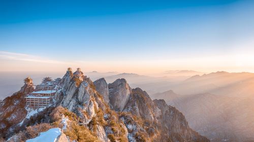 Luoyang Laojun Mountain