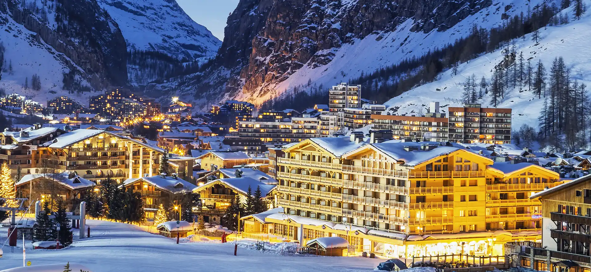 Hotels near Les Elfes International Summer, Winter And Spring Camps