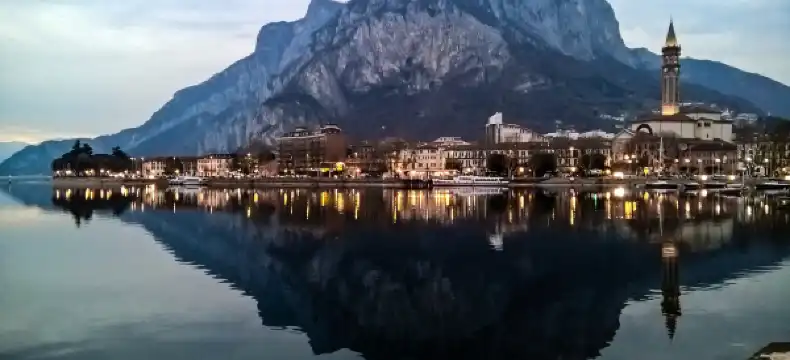 Hotels in Lecco