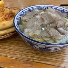 牛大碗滋味牛杂面(荣成二店) User Photo