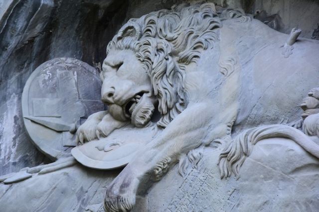 Lion Monument