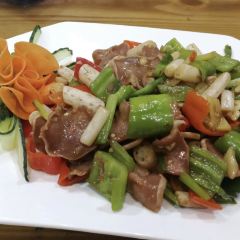 尖田农庄 User Photo