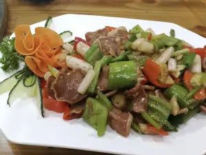 尖田农庄