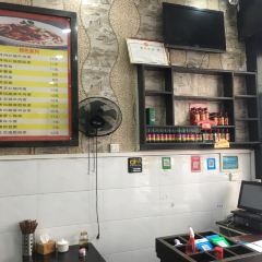 万州胖子妈牛肉面(公园路点) User Photo