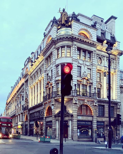 ピカデリーサーカス ロンドン の旅行レビュー Trip Comトラベルガイド