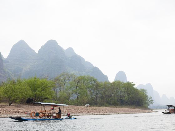 Lijiang River Four-star Cruise