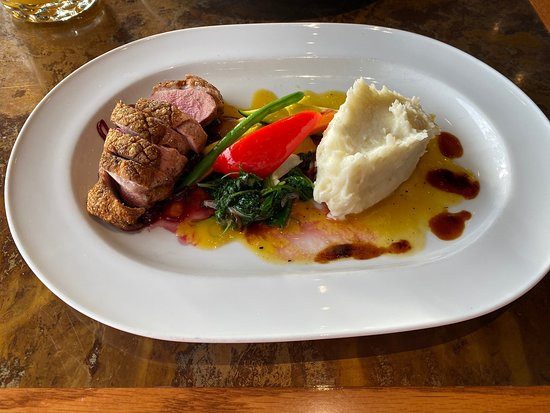 Salmon house on the hill deals