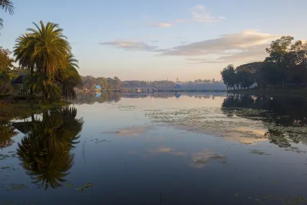 Hotels near Naung Yar Lake