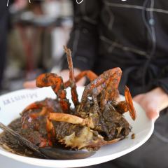 Ministry Of Crab User Photo