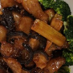 青岛东方影都皇冠假日酒店·彩丰小馆中餐厅 여행 사진
