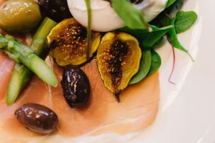 1900 Restaurant and Bar