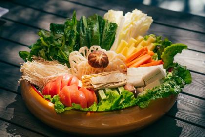 安宁金方森林温泉半山酒店·金泉轩餐饮楼