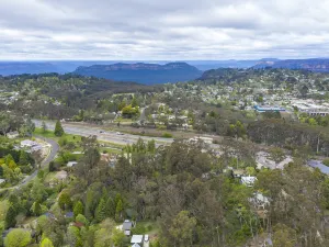 Leura