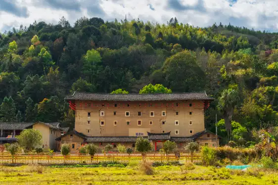 和貴樓附近的飯店