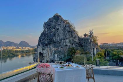 ZUI Lijiang River Scenic Restaurant