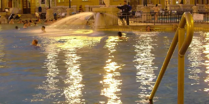 Széchenyi Thermal Bath image 1