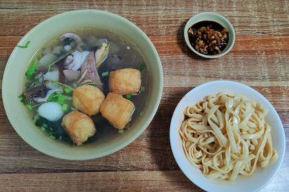 圆圈松跃生烫(新华商城小区店)