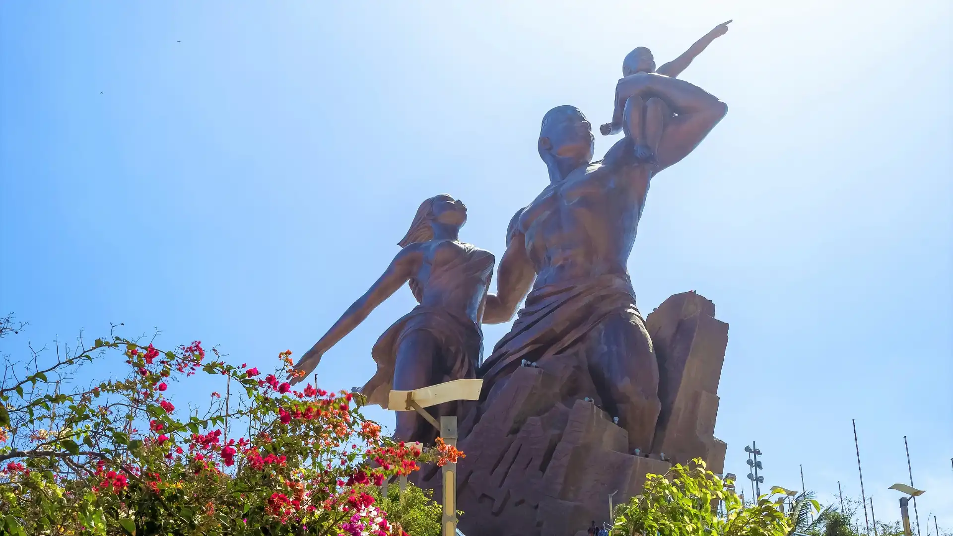 Hotel dekat African Renaissance Monument