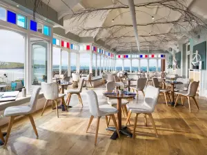 The Headland Hotel