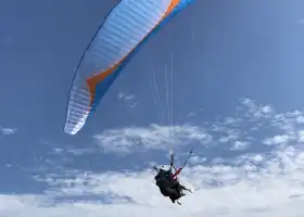 武隆仙女山滑翔傘基地