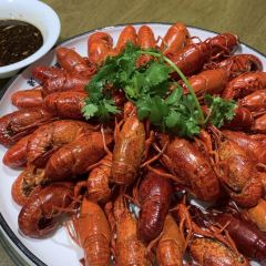 XIONG DI WEI SHANG GUAN User Photo