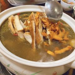 杨记山珍鸡煲菌汤锅 User Photo