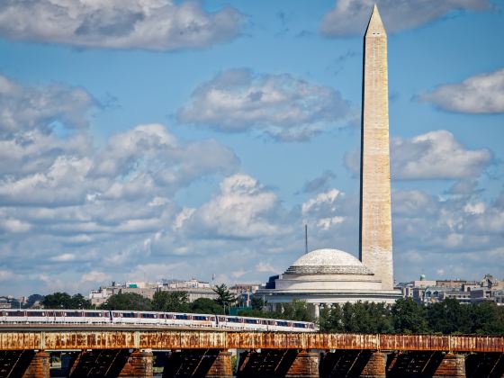 Washington Monument