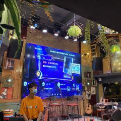 庐山瓦的美食音乐酒馆 User Photo