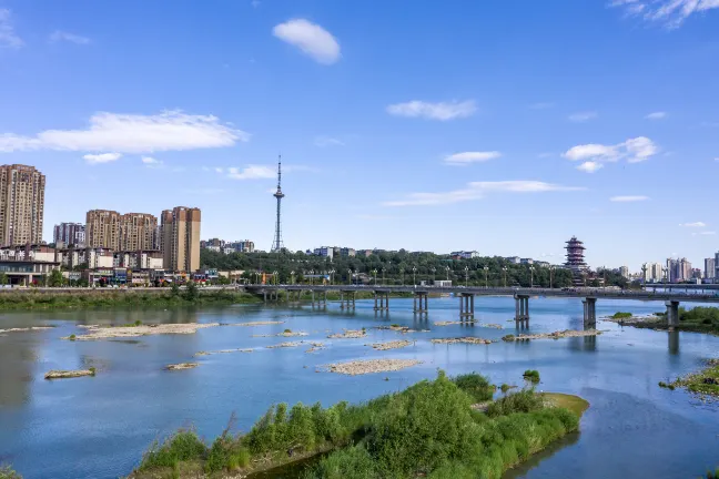 Yunzhi Shangyun liansuo Hotel (Mianyang Qingyi Town)