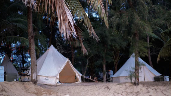 Лагерь Фу Ван в горячей пустыне